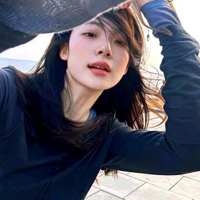 被全家读心,我人设不保